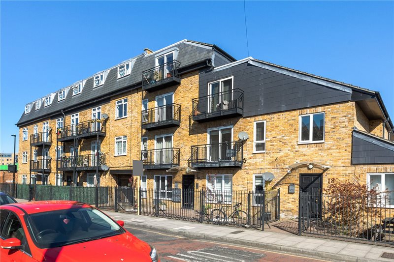 Selby Street, London, E1