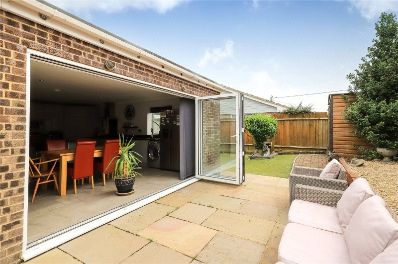 Crescent Close, Winchester, Hampshire, SO22