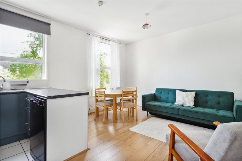 Narford Road, London, E5