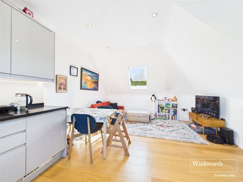 Egerton Gardens, Hendon, London, NW4