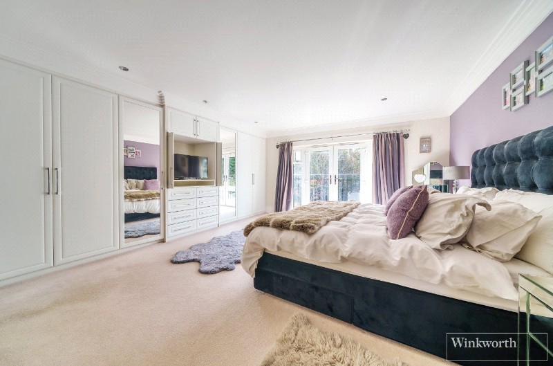 Knowle Grove, Virginia Water, Surrey, GU25