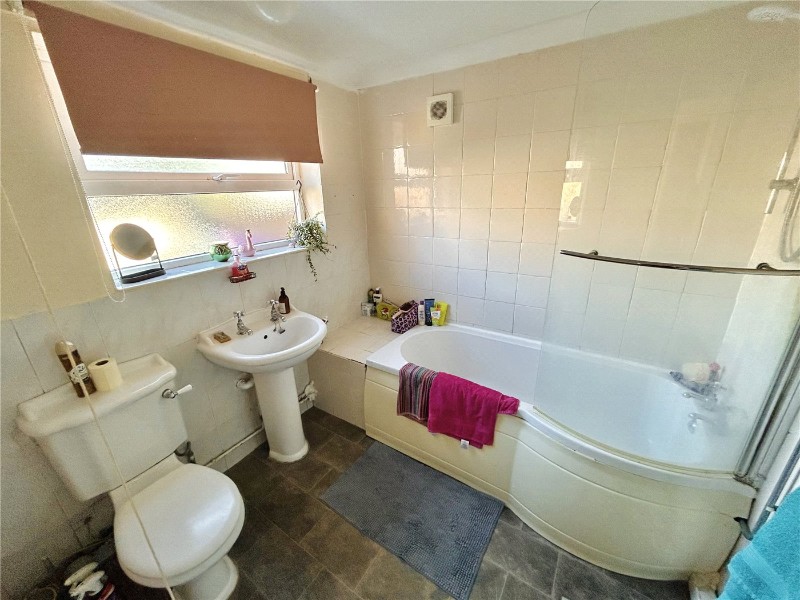 The Green, Kirkby Underwood, Bourne, Lincolnshire, PE10