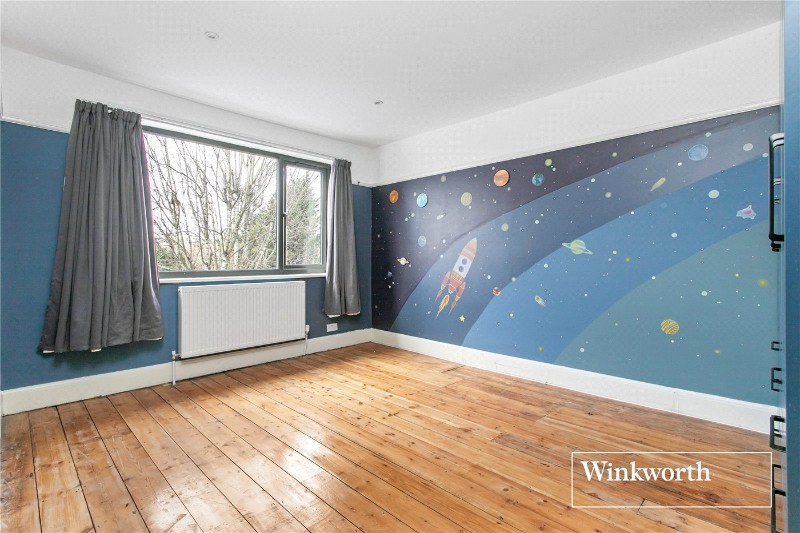 Claigmar Gardens, Finchley, London, N3