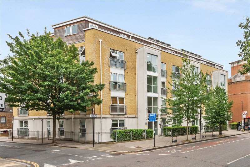 Essex Road, London, N1