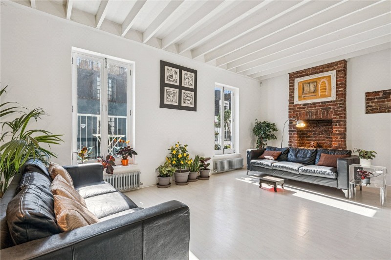 St. Lukes Mews, London, W11