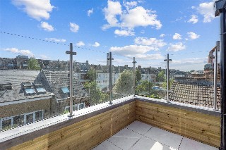Garratt Lane, London, SW17
