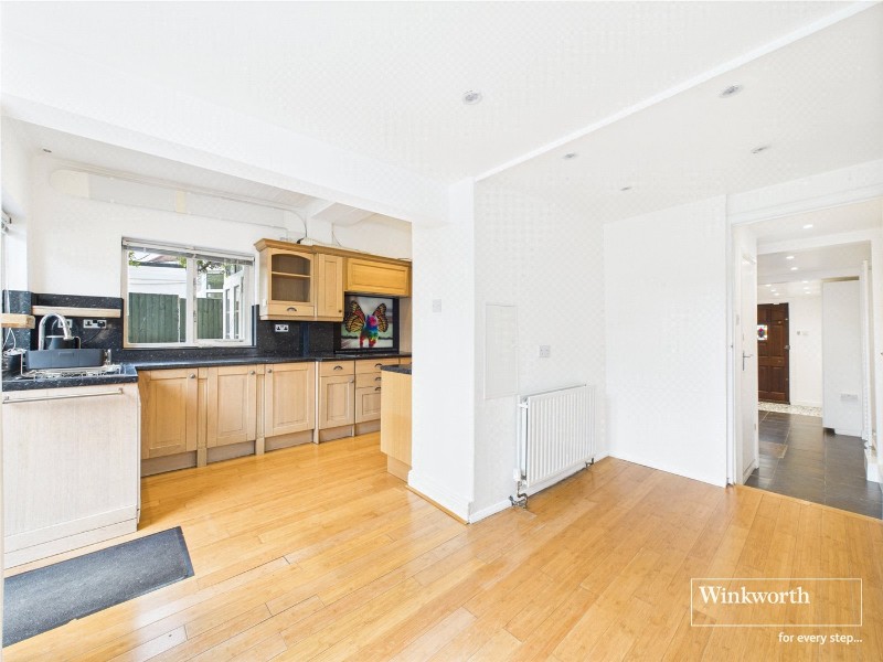 Great North Way, Hendon, London, NW4