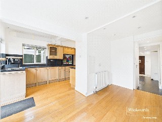 Great North Way, Hendon, London, NW4