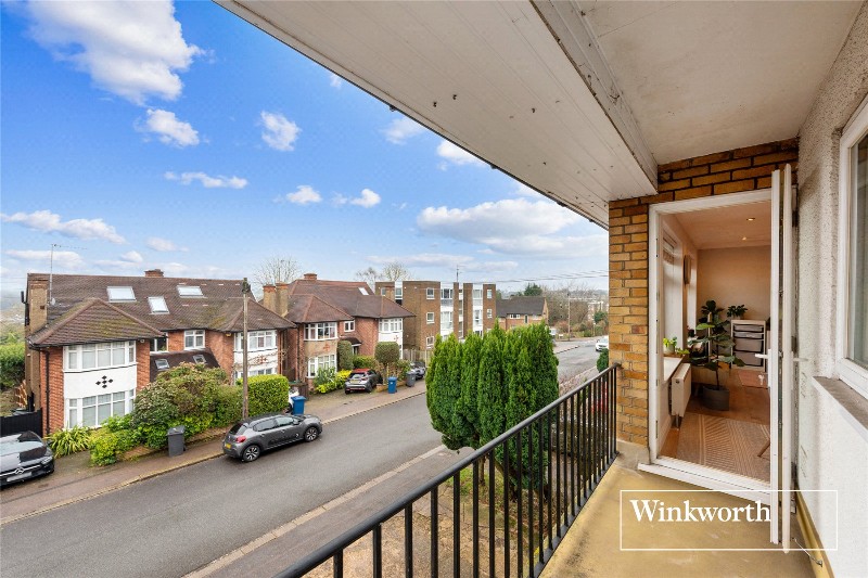 Warwick Road, New Barnet, EN5