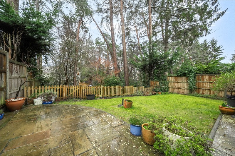 The Chine, Wrecclesham, Farnham, Surrey, GU10