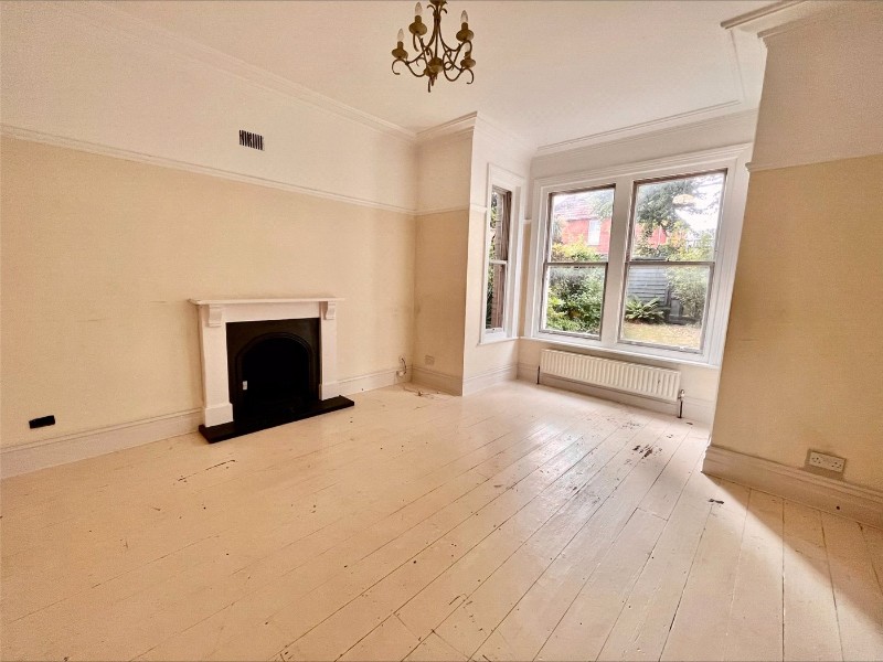 Groveley Road, Bournemouth, BH4