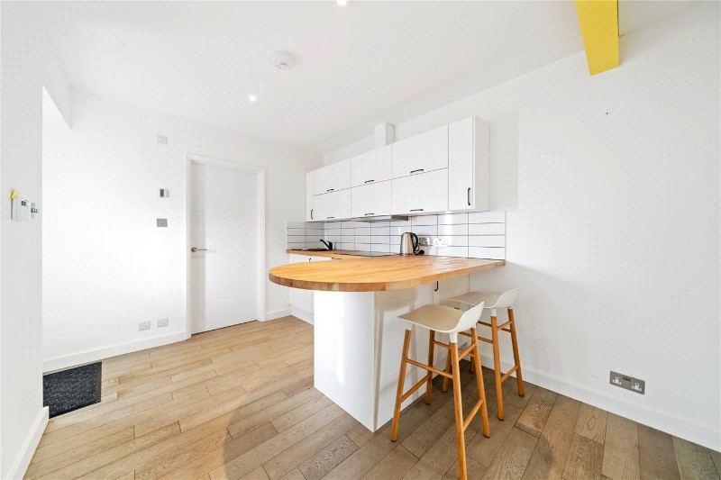 Moring Road, London, SW17