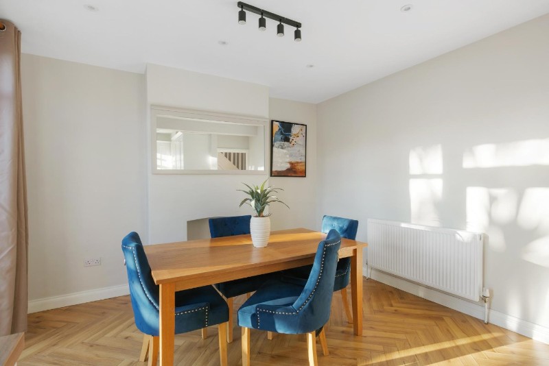 Aviemore Way, Beckenham, BR3