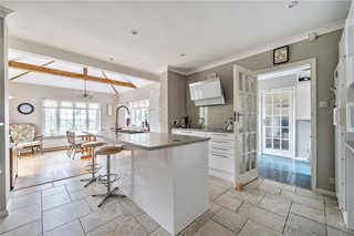 Star Hill Drive, Churt, Farnham, Surrey, GU10