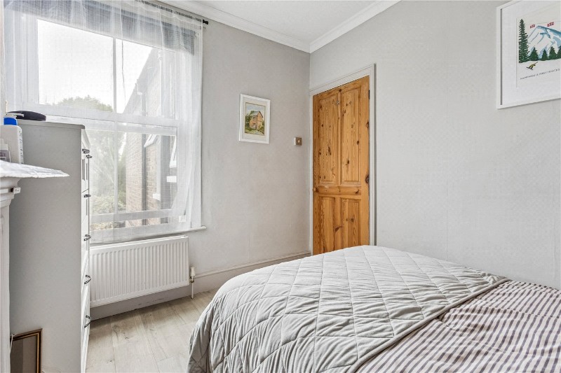 Garratt Lane, London, SW17