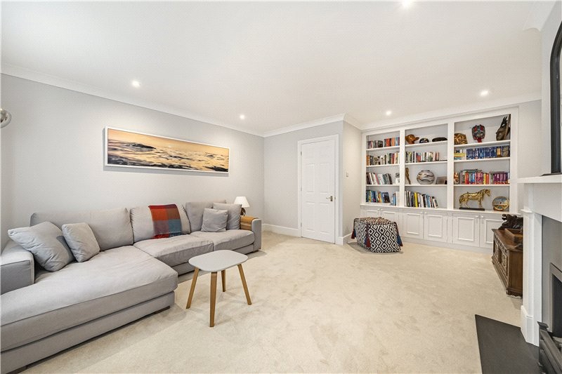 Fielding Mews, Barnes, London, SW13