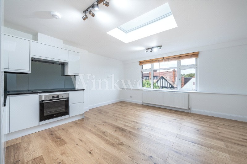 Ravenscroft Avenue, London, NW11