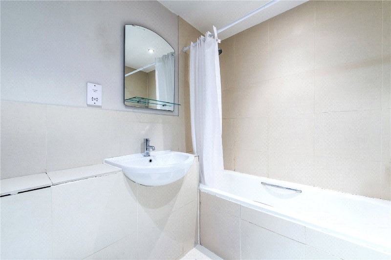 Guernsey Grove, Herne Hill, London, SE24