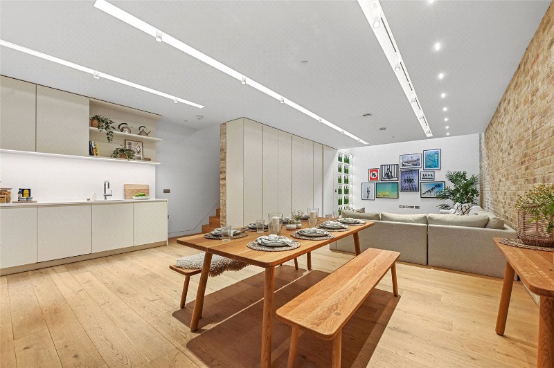 Bingham Place, London, W1U