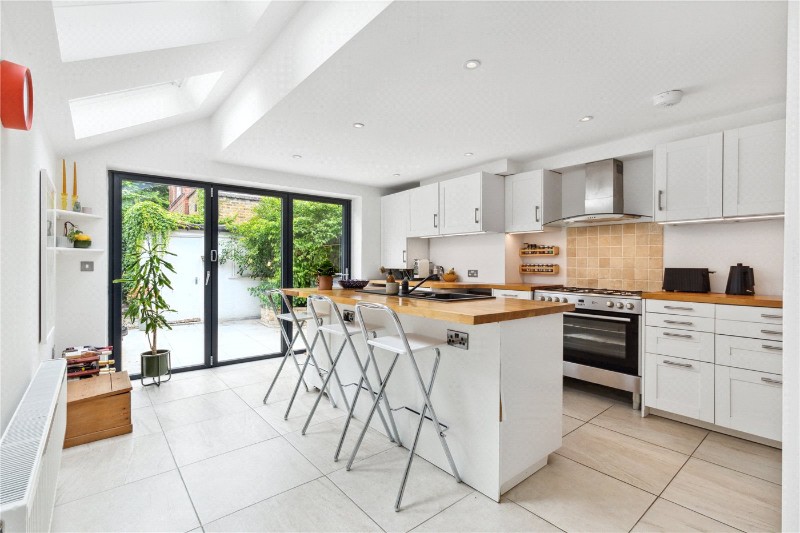 Leverson Street, London, SW16