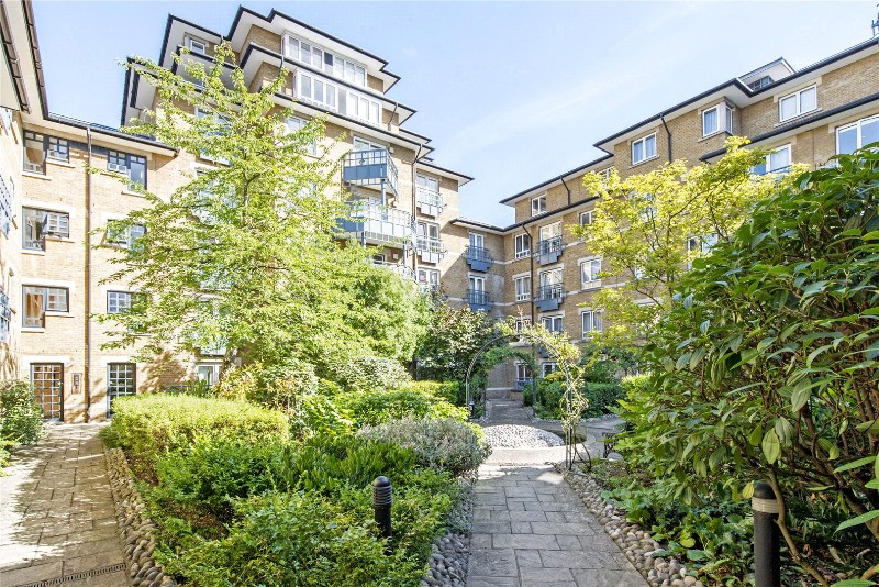 Admiral Walk, London, W9