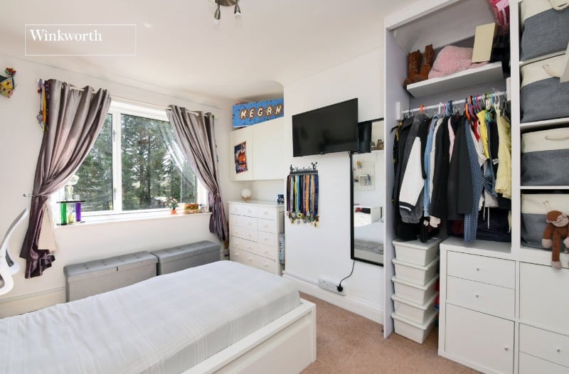Inverness Road, Worcester Park, KT4
