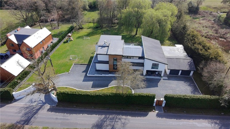 Ashford Hill Road, Headley, Thatcham, Hampshire, RG19