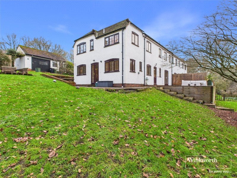 Burys Bank Road, Greenham, Thatcham, Berkshire, RG19