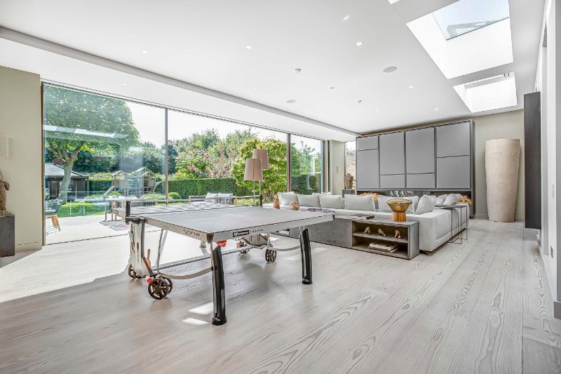 Castelnau, Barnes, London, SW13