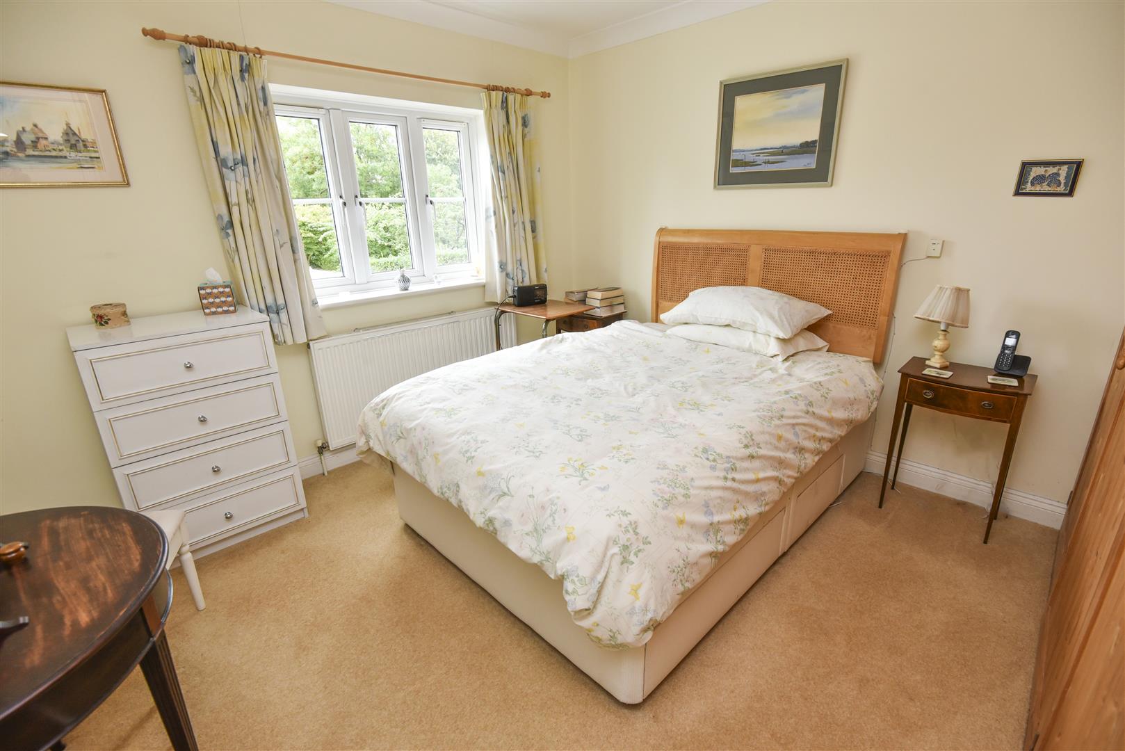 A BEDROOM 1.JPG
