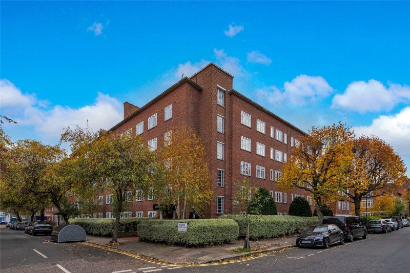 Eamont Court, Shannon Place, St John&#39;s Wood, London, NW8