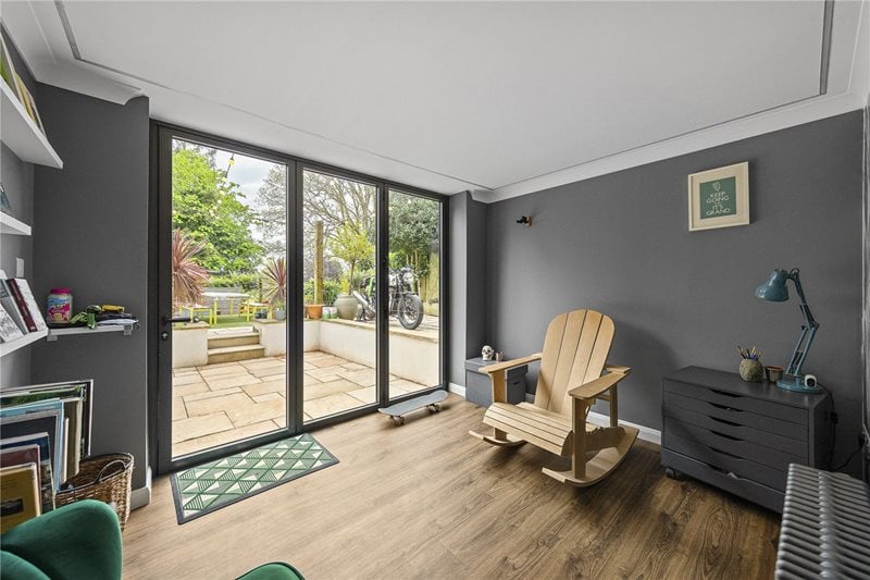 Belvedere Road, London, SE19