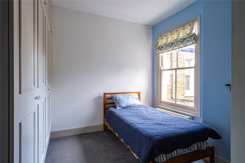 Telford Avenue, London, SW2