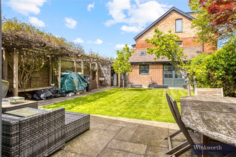 Cholmondeley Avenue, London, NW10