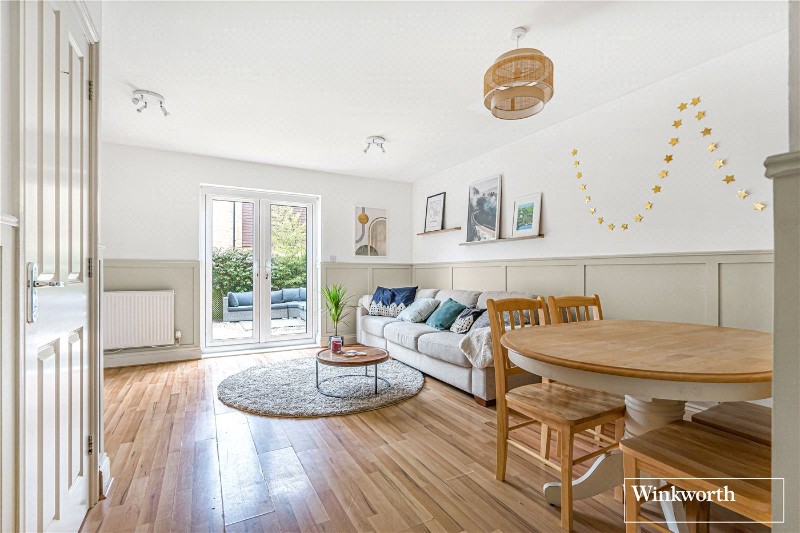 Gomer Road, Bagshot, Surrey, GU19