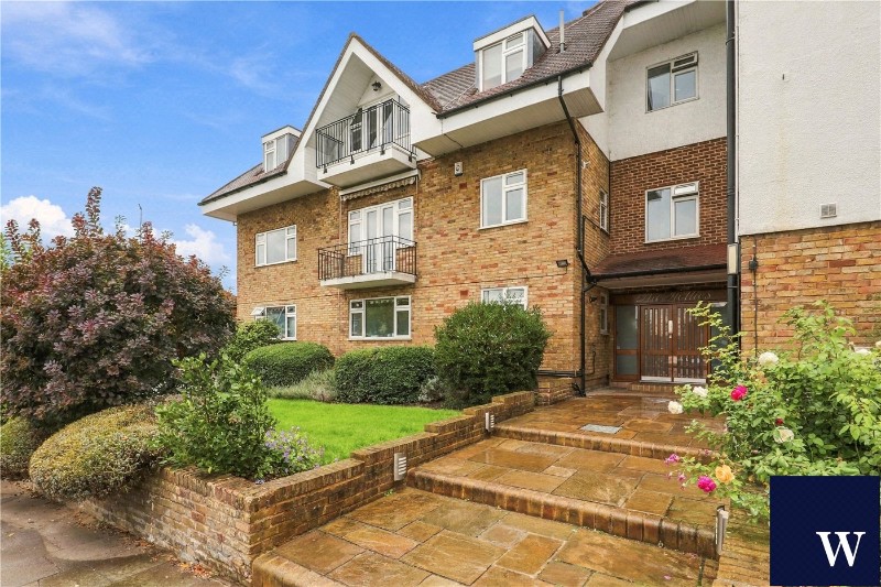 Hendon Lane, Finchley, London, N3