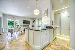 Sandecotes Road, Lower Parkstone, Poole, BH14
