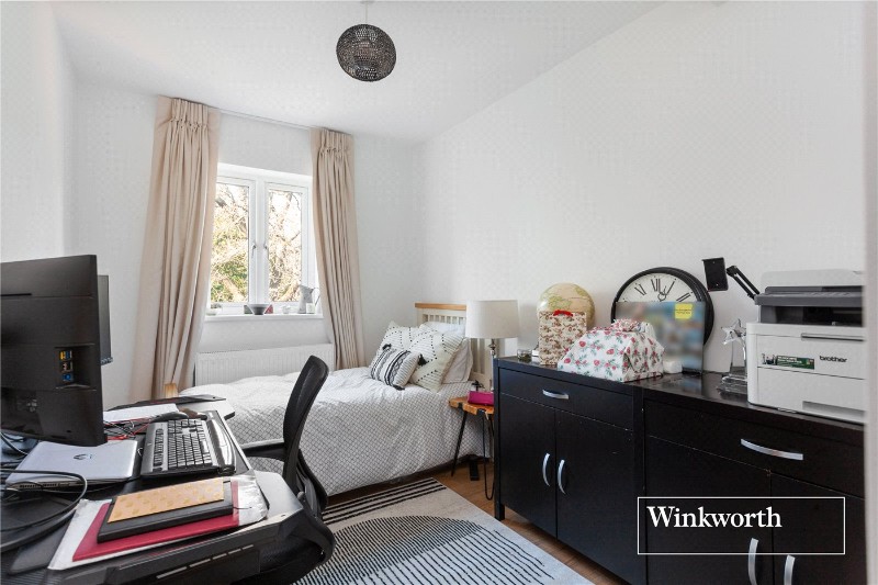 Oakdene Park, Finchley, London, N3