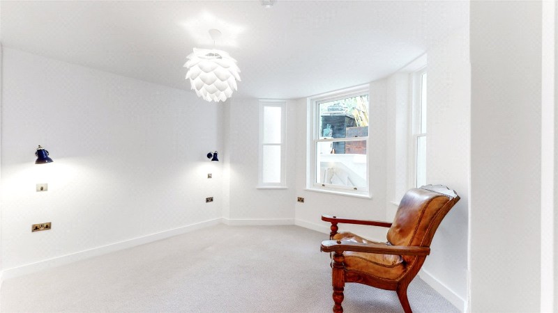 Westbourne Park Road, London, W11
