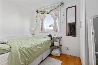 Christian Street, London, E1