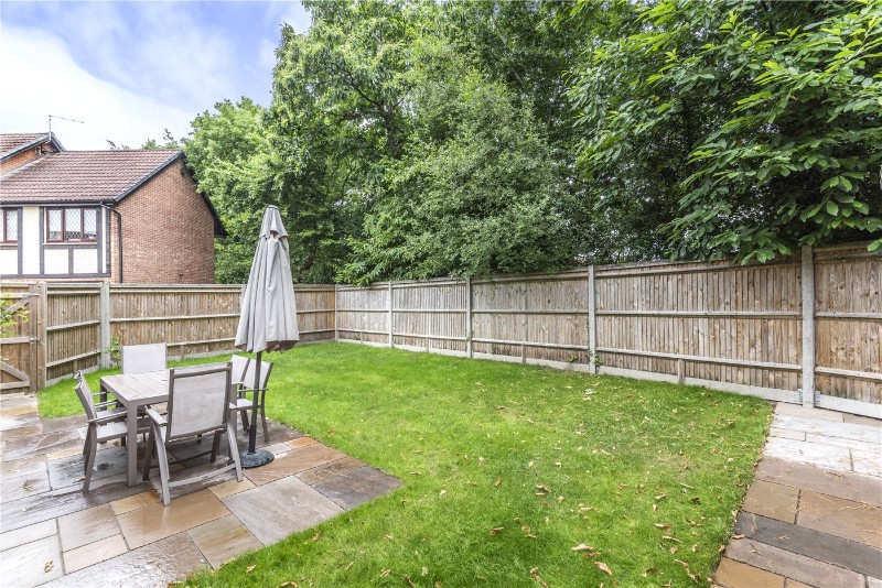Shire Close, Bagshot, Surrey, GU19