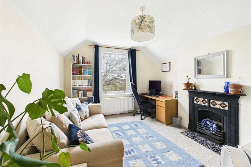 Conyers Road, London, SW16