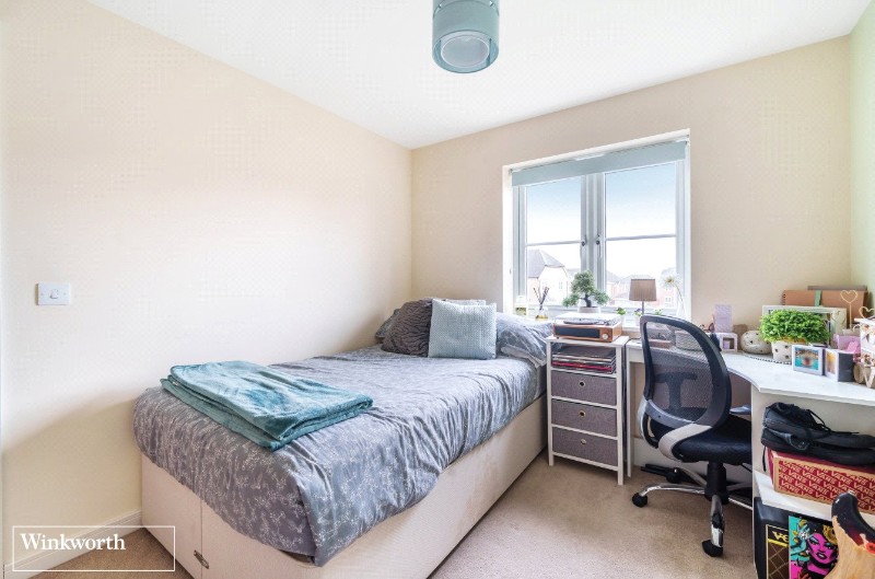 Dorset Crescent, Basingstoke, Hampshire, RG22