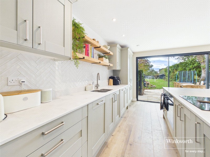Sandford Lane, Hurst, Reading, Berkshire, RG10