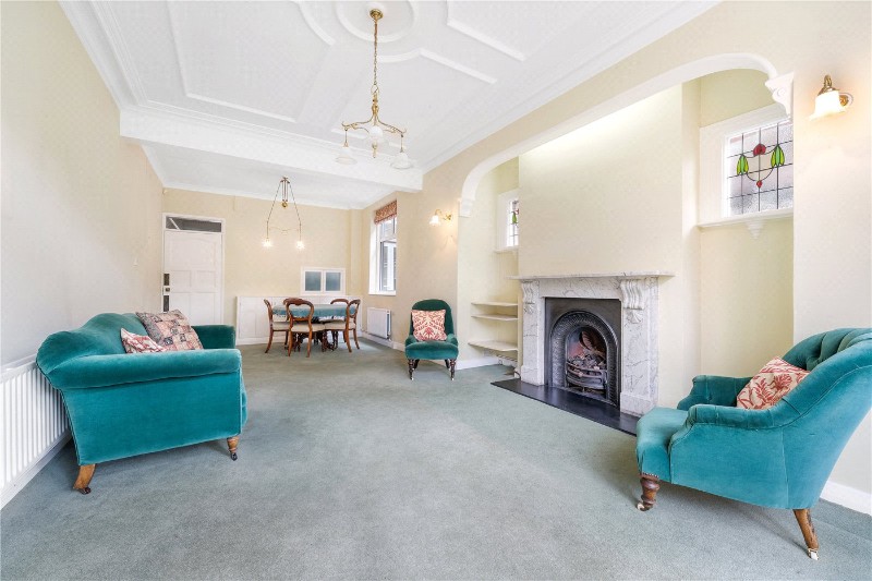 Woodwarde Road, East Dulwich, London, SE22
