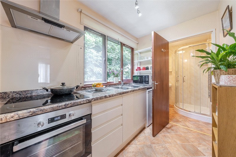 Newbury Road, Kingsclere, Newbury, Hampshire, RG20