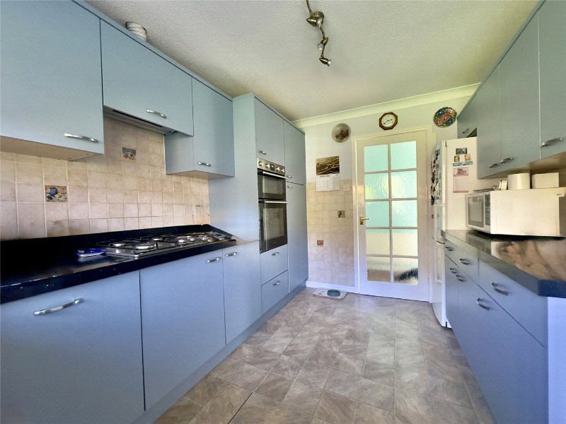 Roberts Close, Everton, Lymington, Hampshire, SO41