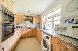 Bagshot Road, Ascot, Berkshire, SL5