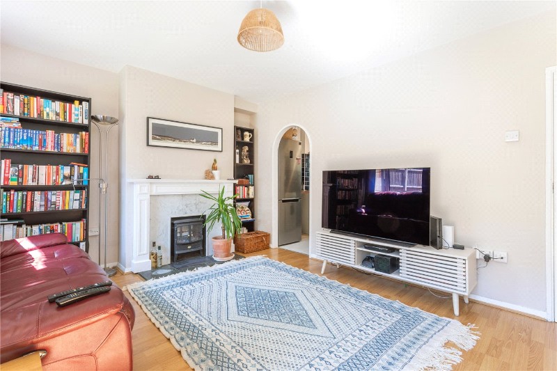 Limpsfield Avenue, London, SW19