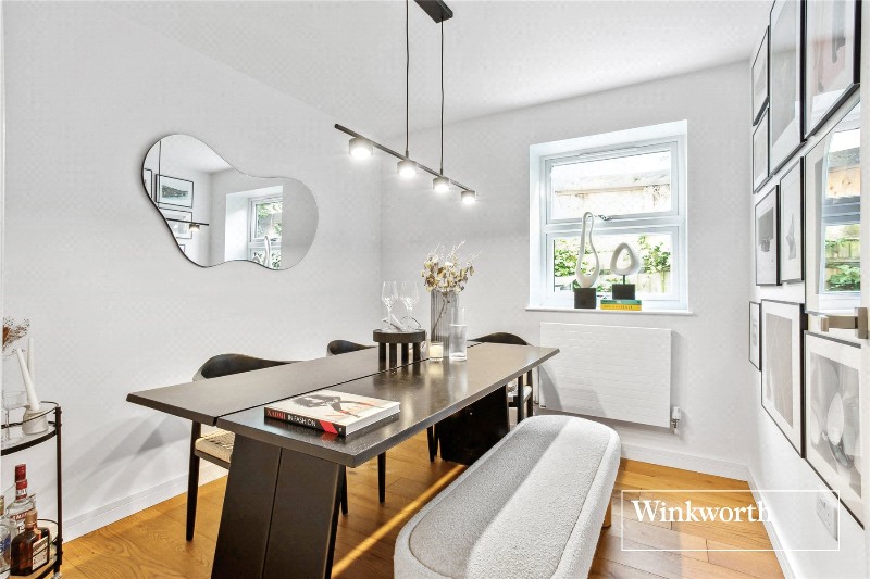 Woodville Road, New Barnet, EN5